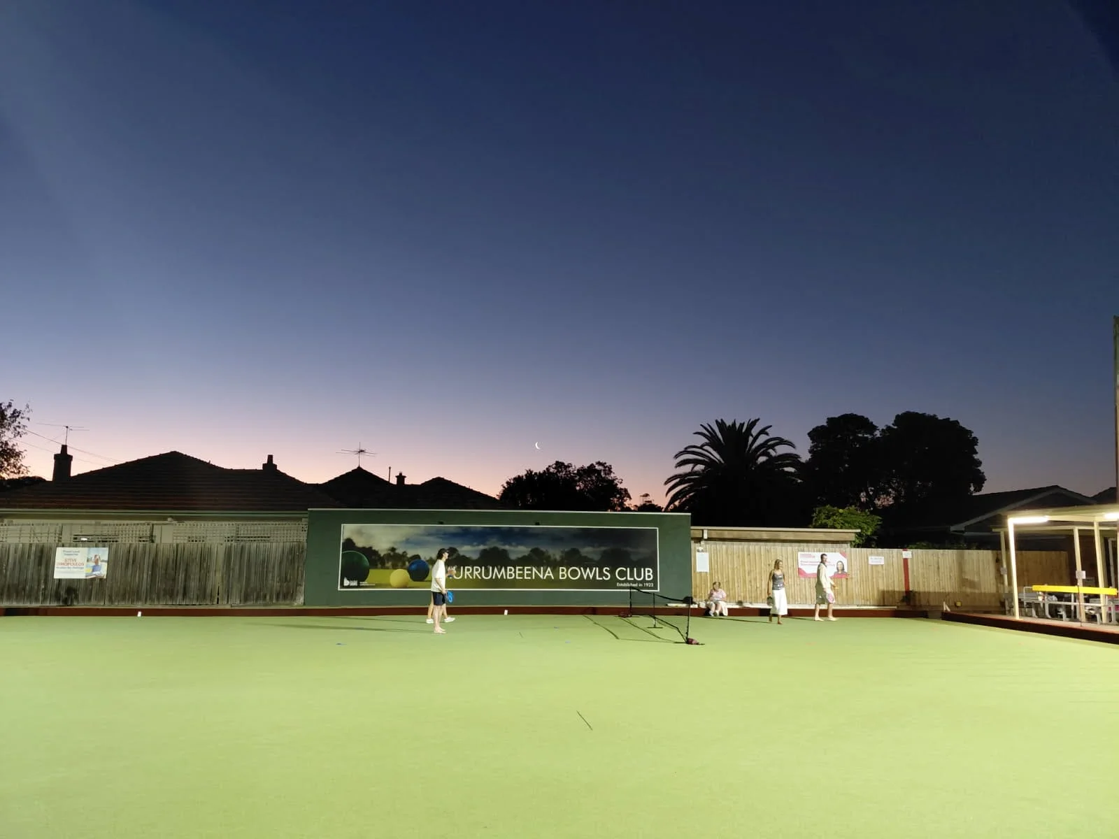 Murrumbeena Bowls Club members